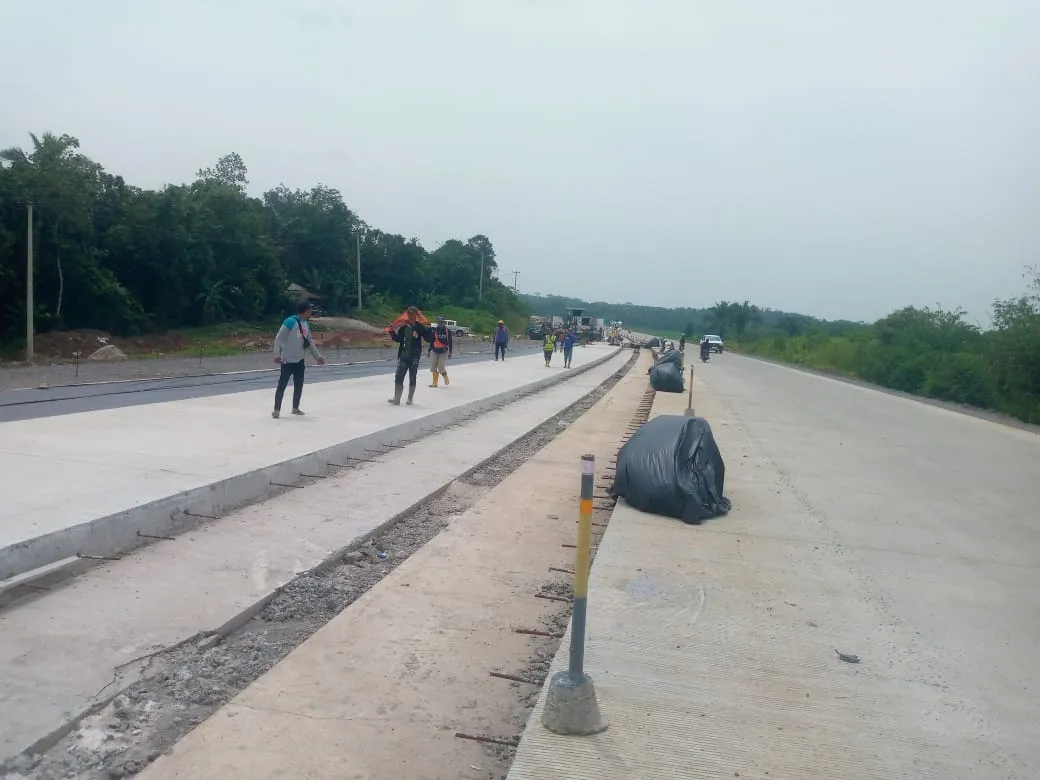 PT Sino Road And Bridge Kerjakan Pembangunan Jalan Tol Serang-Panimbang Membawa Perubahan Signifikan Dalam Berbagai Sektor di Pandeglang