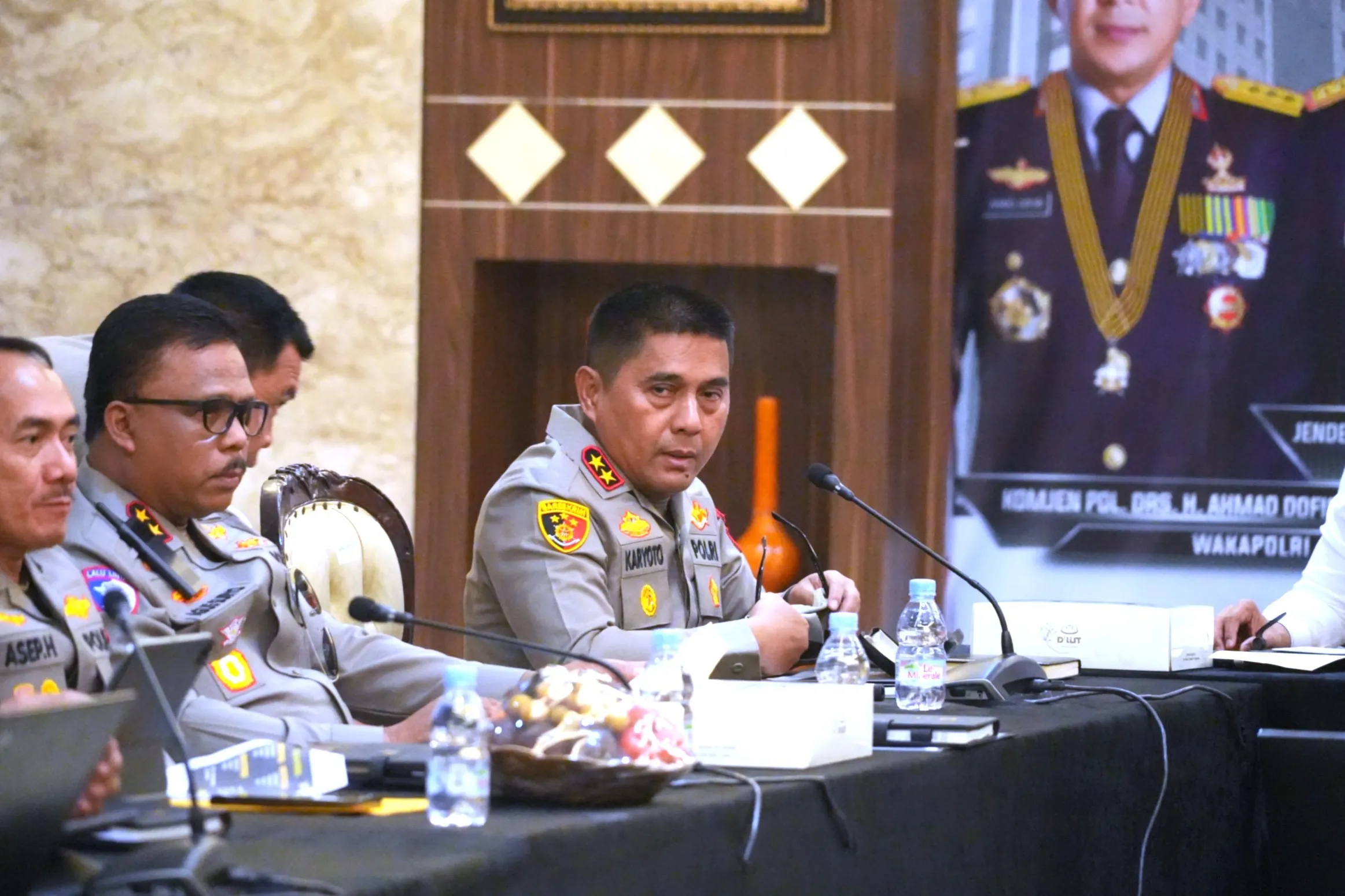 Kapolda Metro Gelar Rakor, Pastikan Peringatan Hari Buruh Berjalan Lancar dan Aman.
