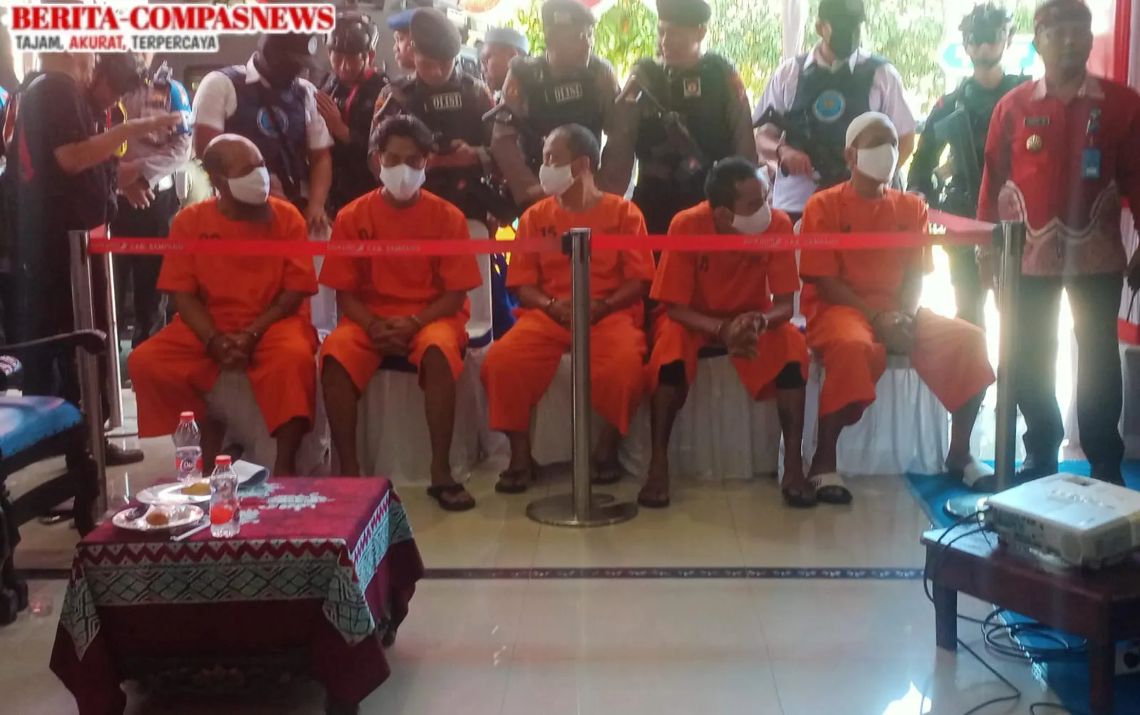 Ngerii ! Sabu 14,6 Kg dan Ganja 8,7 Kg Dimusnahkan BNNP Jatim