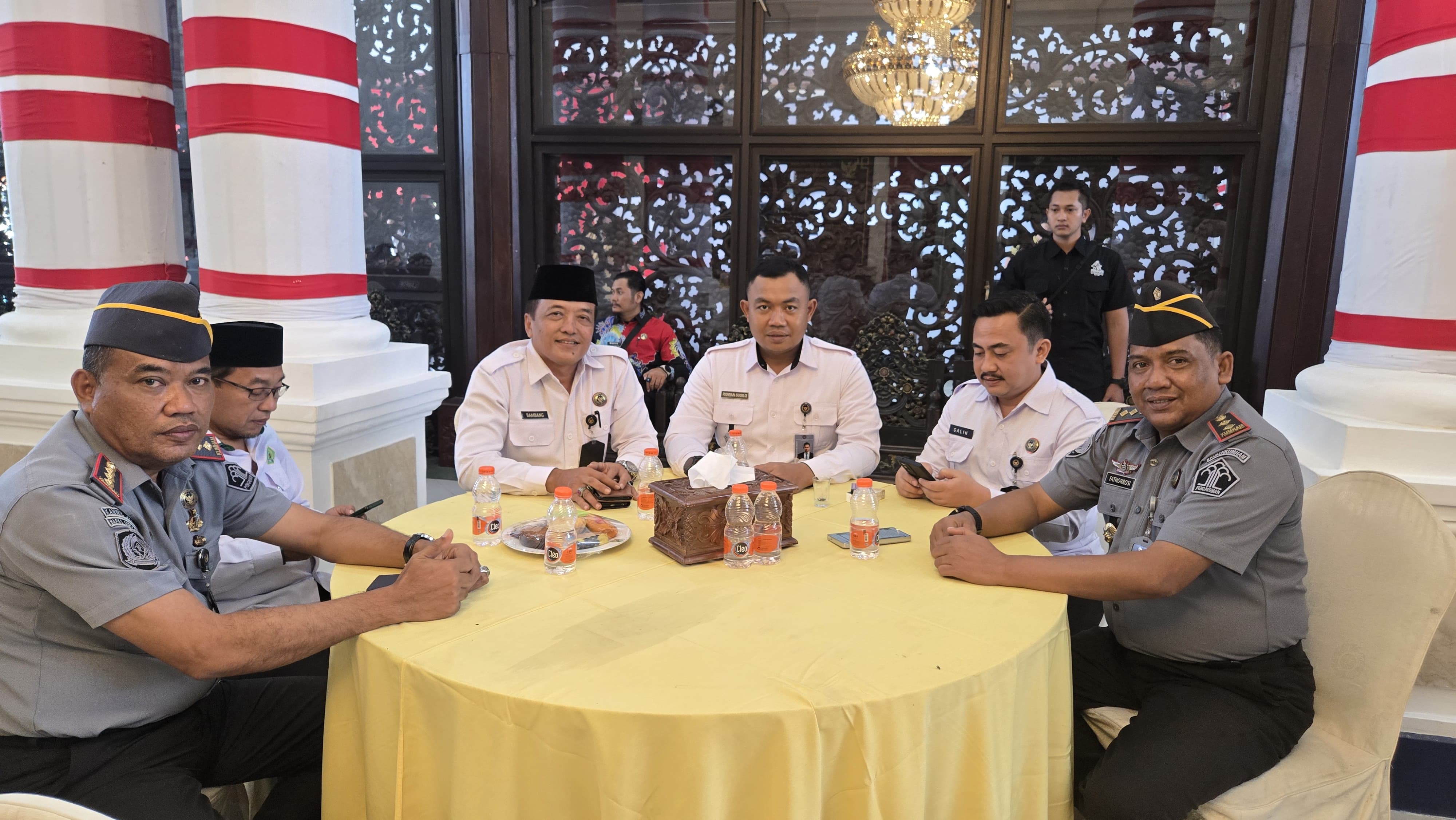 Lapas Narkotika Kelas IIA Pamekasan Hadiri Kegiatan Pemusnahan Barang Bukti Narkotika dan Deklarasi Anti Narkoba di Kabupaten Sampang