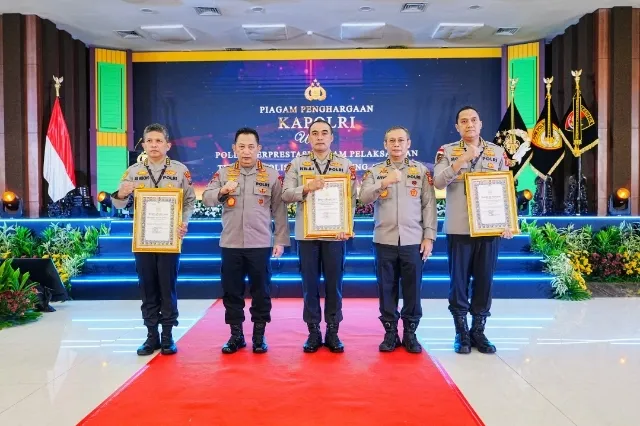 Polda Jatim Raih 3 Penghargaan Juara 1 Tingkat Nasional di Rakernis SDM Polri 2025
