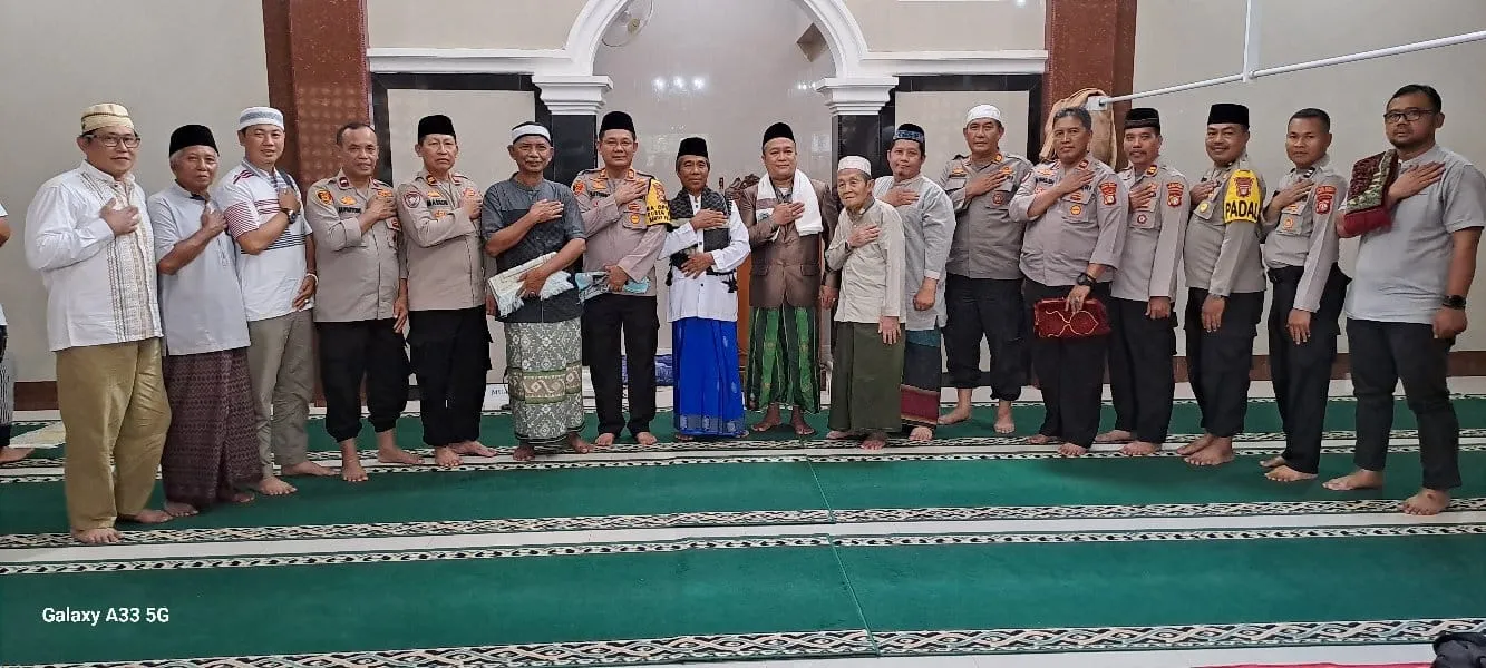Kapolsek Duren Sawit Safari Religi, Sampaikan Pesan Kamtibmas di Masjid Jami Al Magfirah