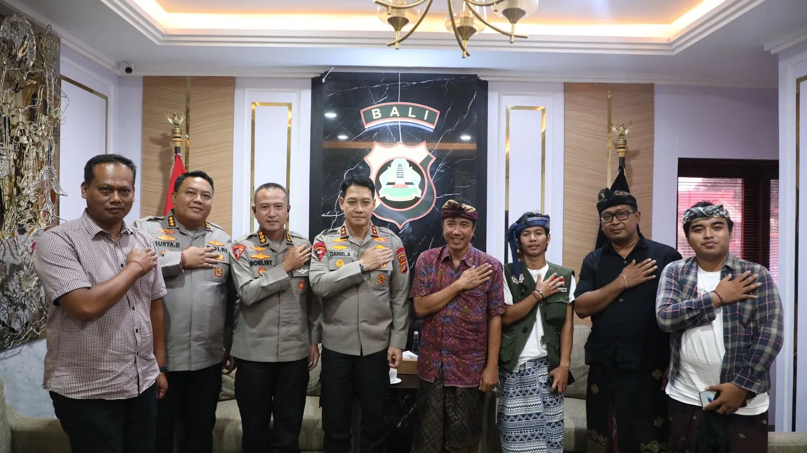 Kapolda Bali Menerima Audiensi dari Yayasan Rumah Kebangsaan dan Kebhinekaan