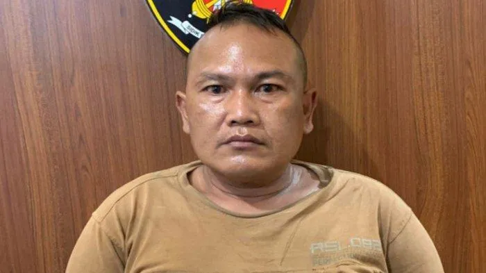Teror Emak-Emak Berakhir ! Gendut Sang Residivis Jambret Dibekuk di Pasuruan