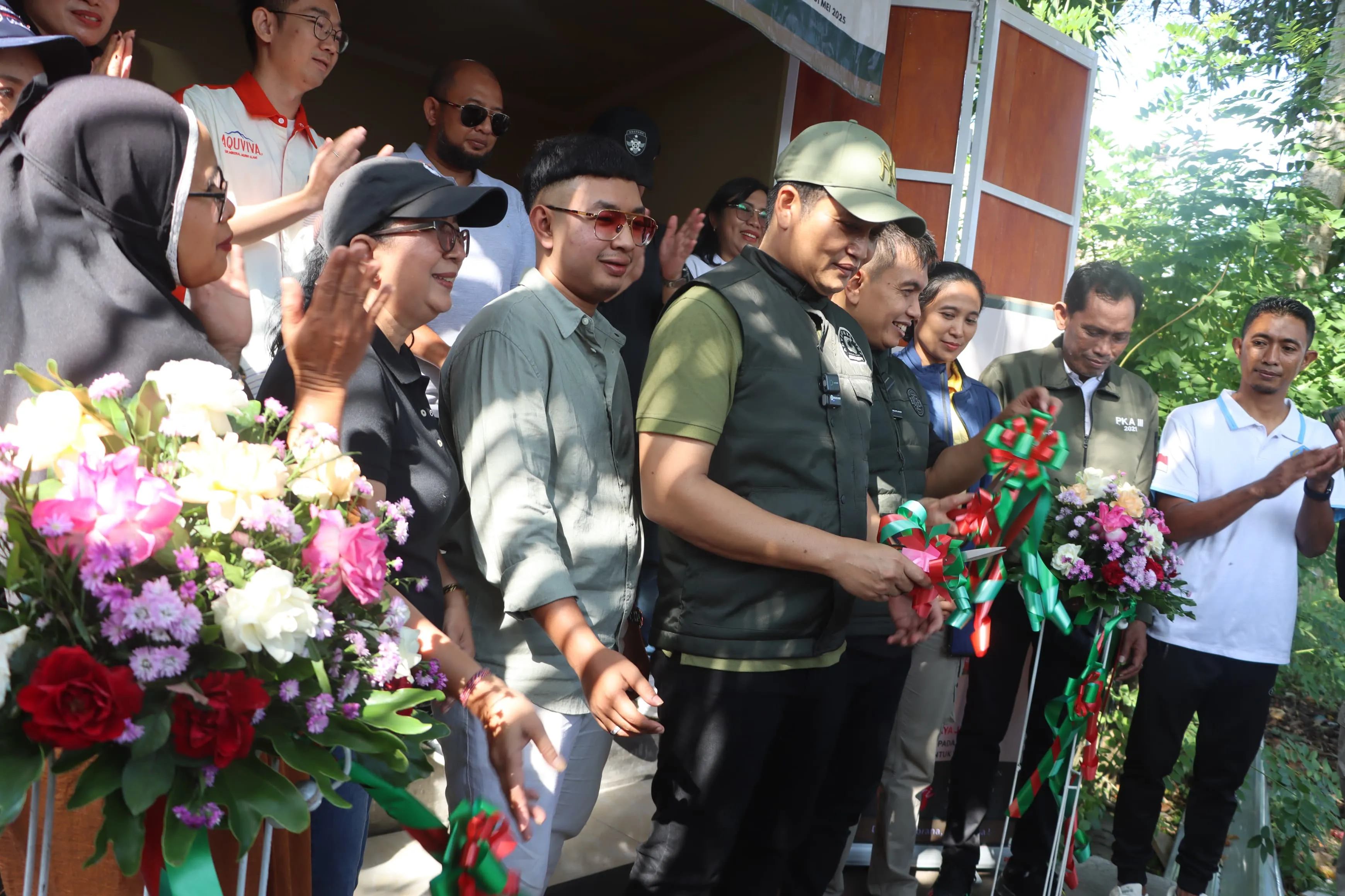 Kapolres Jembrana Hadiri Penyerahan Bedah Warung Harmoni Jembrana