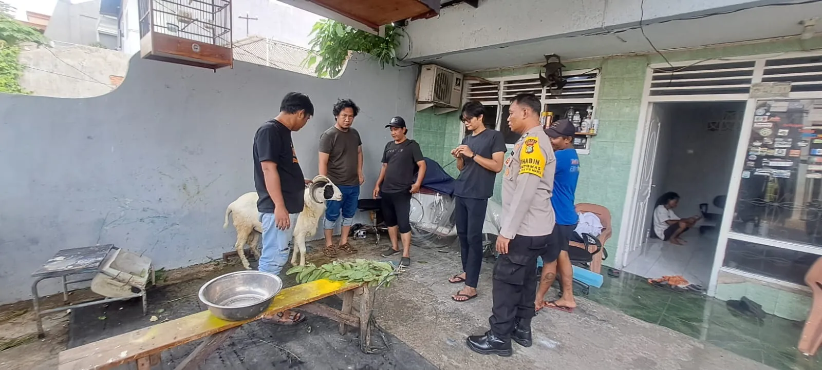 Bhabinkamtibmas Kayu Manis Gencar Sambangi Warga, Tegaskan Antisipasi Guantibmas Jelang Idul Adha