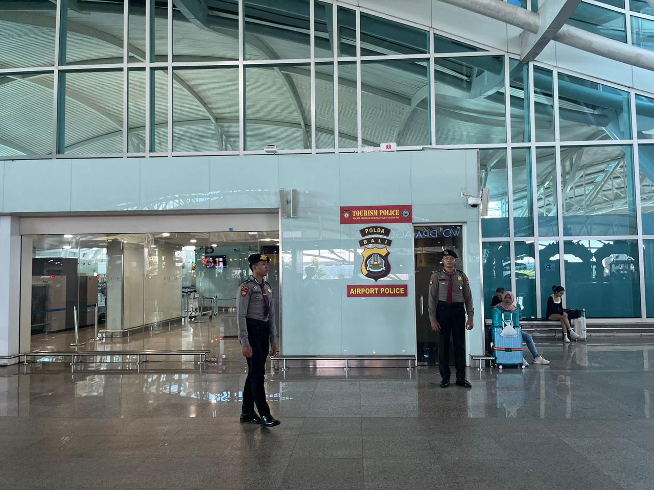 Polres Bandara Ngurah Rai Berikan Pelayanan Prima kepada Pengguna Jasa Bandara