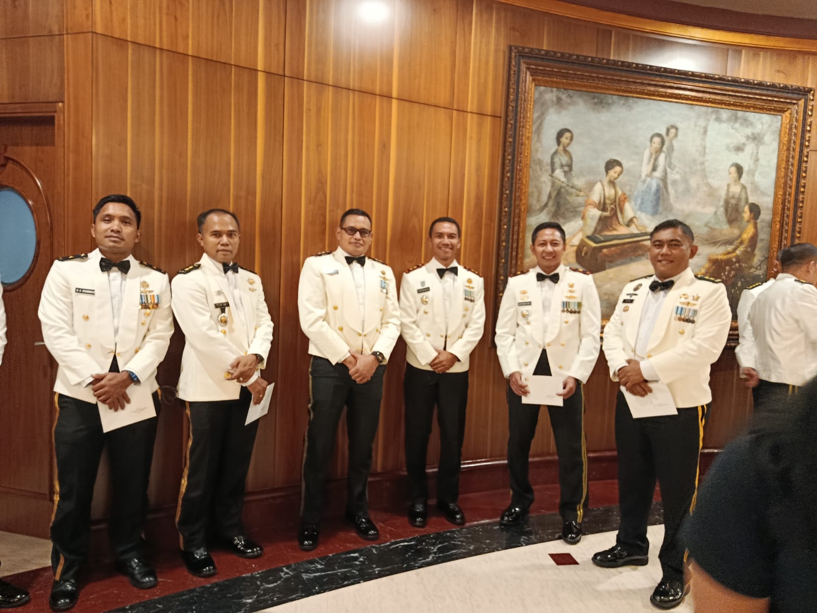 Peringatan 100 Tahun Hari Lahir Pahlawan Revolusi D.I. Pandjaitan Kasdim 0501/JP Hadiri Konser "Tribute to the Fallen Heroes"
