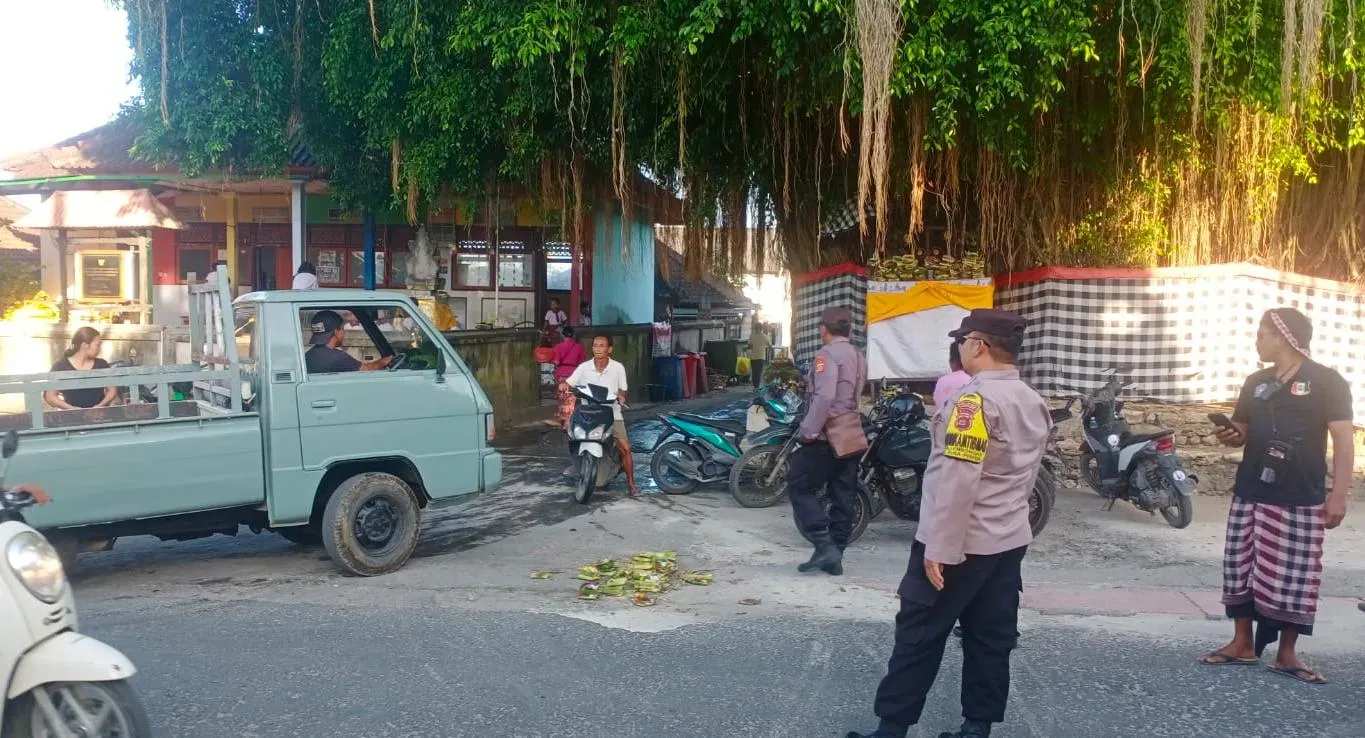 Polsubsektor Lembongan Amankan Giat Upacara Melasti di Lembongan