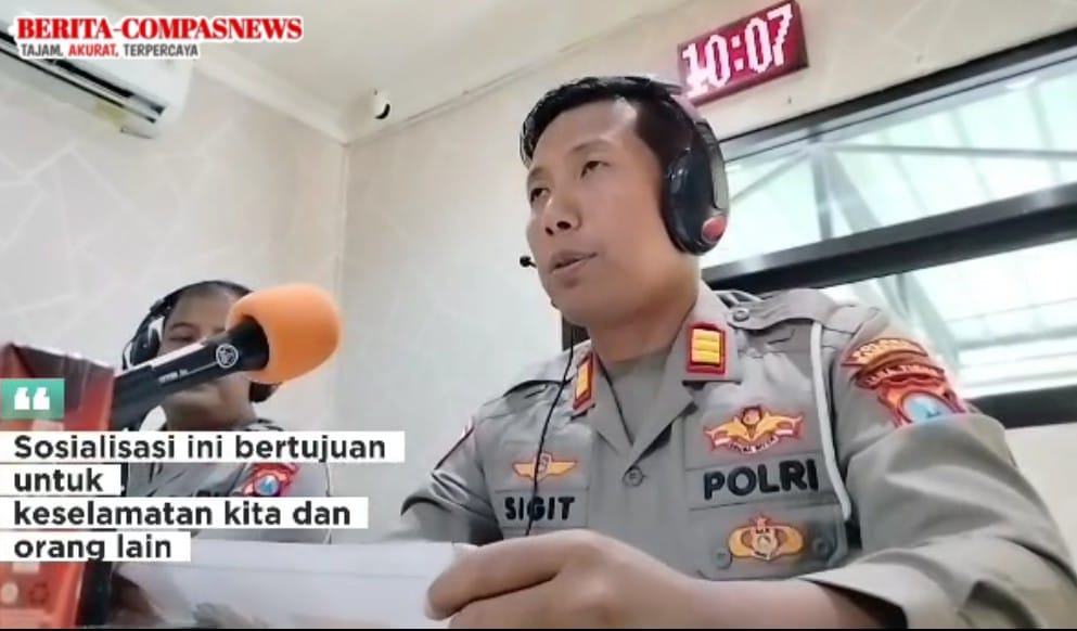 Berdialog di RRI Sampang, Satlantas Polres Sampang Sosialisasi Mengenai Kendaraan Kelebihan Muatan