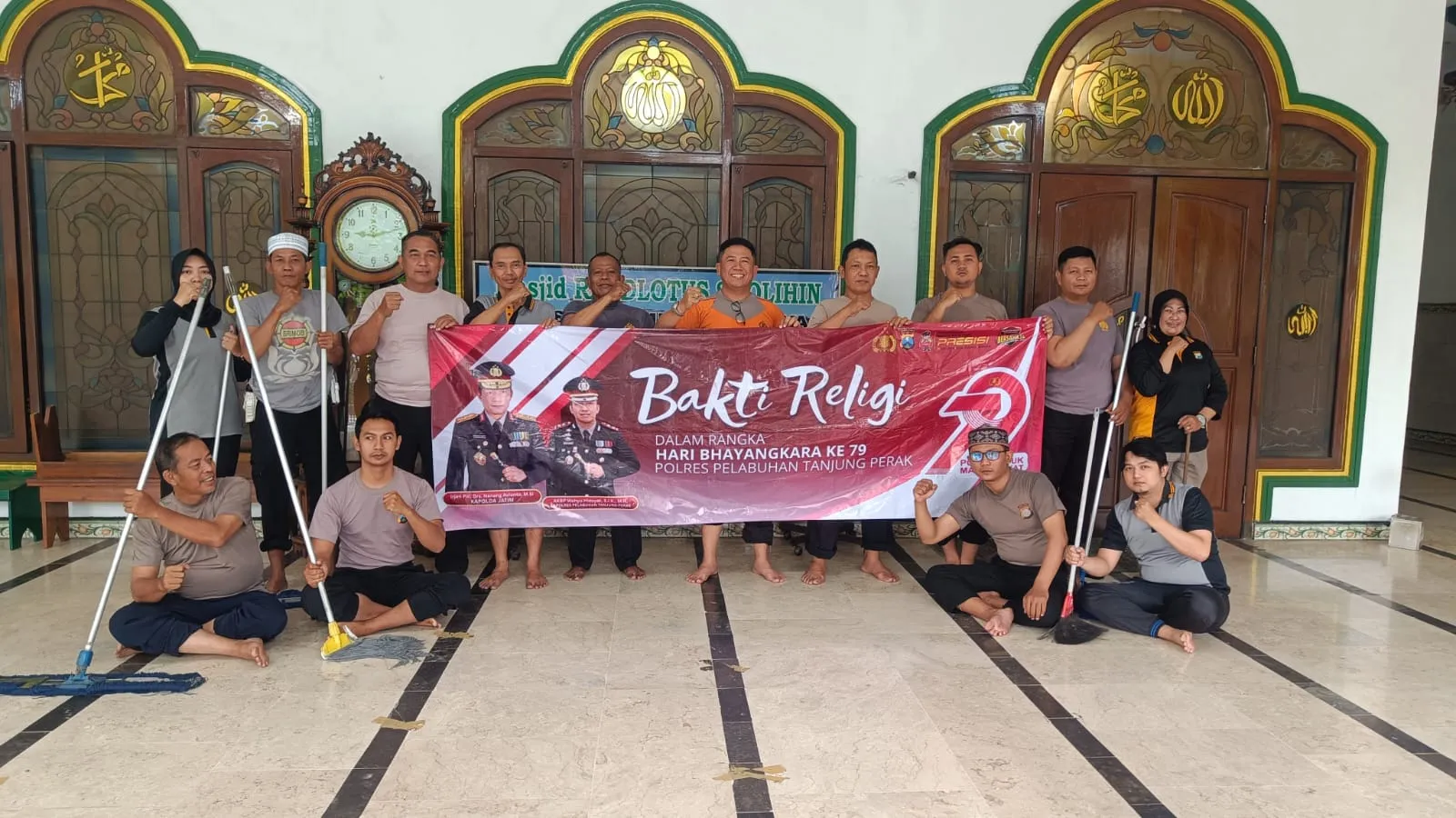 Spirit Bhayangkara di Rumah Ibadah: Aksi Bakti Religi Polsek Semampir