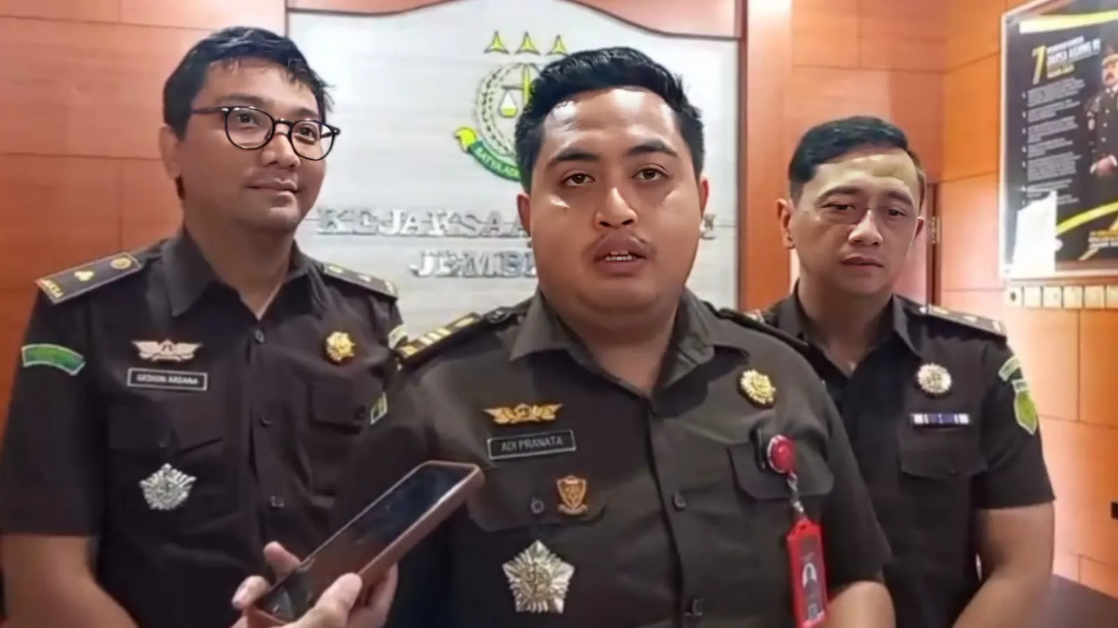 Perkara Media Diserahkan ke Kejari Jembrana, I Putu S Sampaikan Permohonan Maaf Kepada Masyarakat