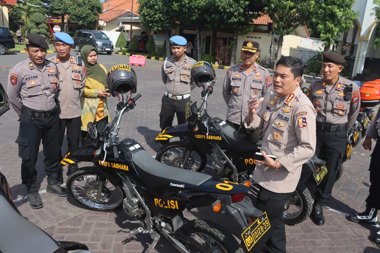 Tim Puslitbang Polri Tinjau Kendaraan Dinas Operasional di Polres Pasuruan