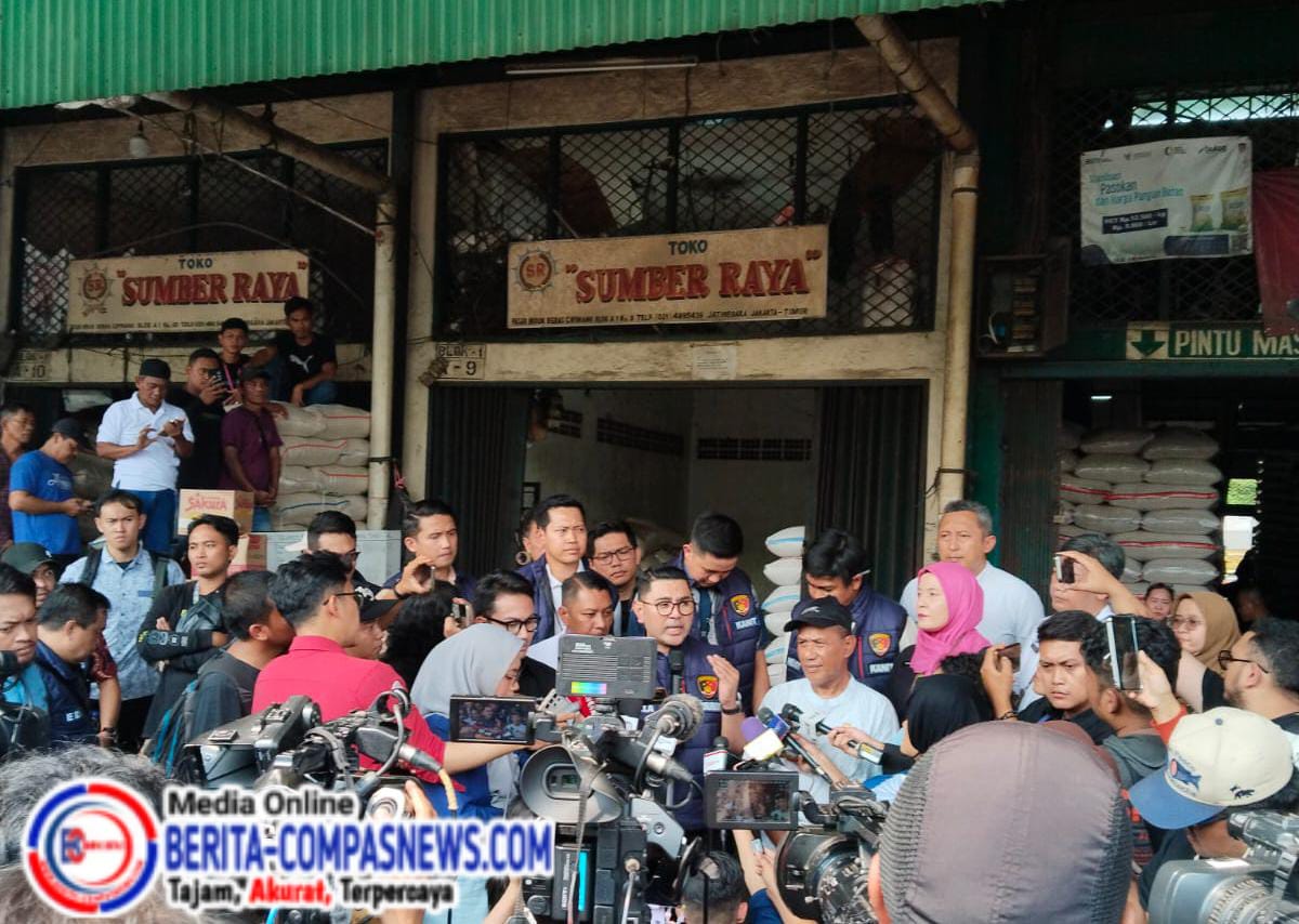 Penanganan Serius Beras Oplosan, Satgas Pangan PMJ Lakukan Sidak di Gudang Beras Cipinang