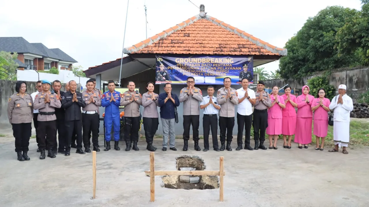 Polresta Denpasar Gelar Peletakan Batu Pertama Pembangunan Dapur Makan Bergizi Gratis (MBG) SPPG