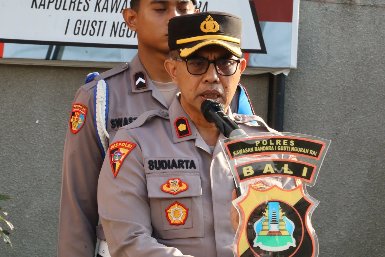 Wakapolres Bandara Tekankan Disiplin dan Penyelesaian Tugas Tepat Waktu