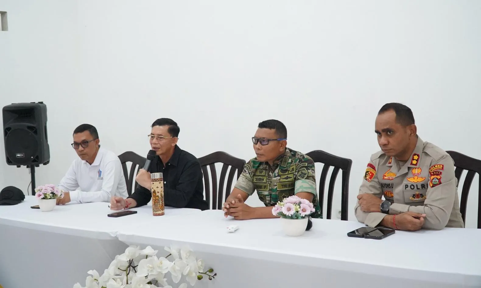Kapolres Klungkung Hadiri Rapat Tim Terpadu Penanganan Konflik Sosial di Nusa Penida