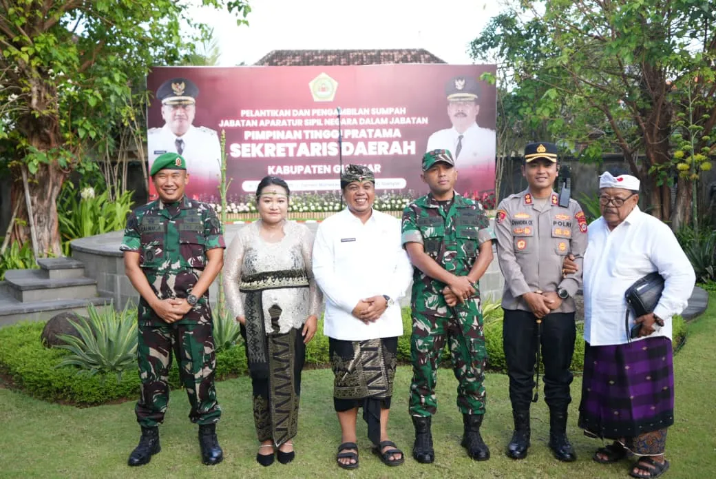 Dandim 1616/Gianyar Hadiri Pelantikan Sekda Baru, Tegaskan Komitmen Sinergi TNI Dengan Pemda