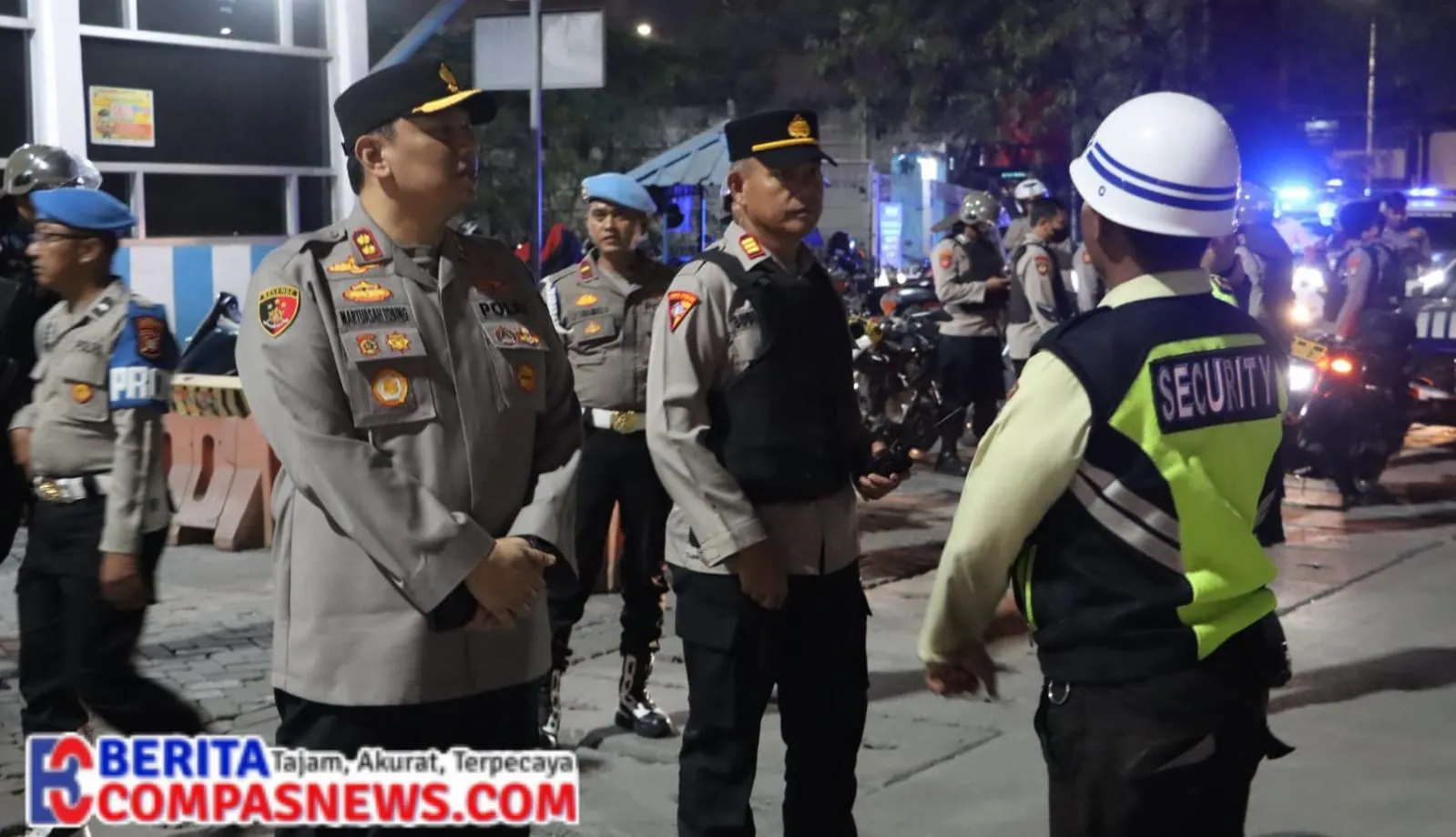 Polres Pelabuhan Tanjung Priok Gelar Patroli Skala Besar Gabungan dalam Rangka Cegah Gangguan Kamtibmas