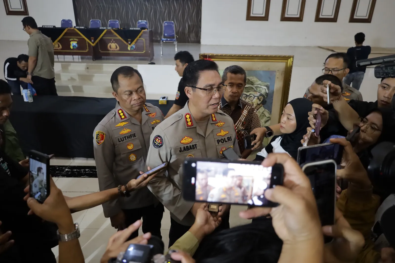 Polisi Kembali Tetapkan 2 Tersangka Baru Kerusuhan di Grahadi, Kapolrestabes Surabaya Tegaskan Bukan Bagian dari Aksi Mahasiswa