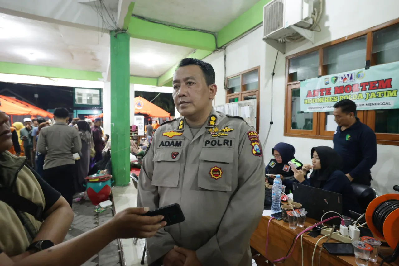 Polresta Sidoarjo Terjunkan 40 Personel Samapta Bantu Evakuasi di Ponpes Al Khoziny