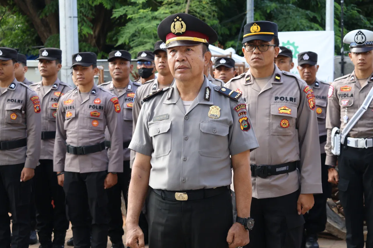 Polres Bandara Ngurah Rai Gelar Upacara Kenaikan Pangkat Pengabdian