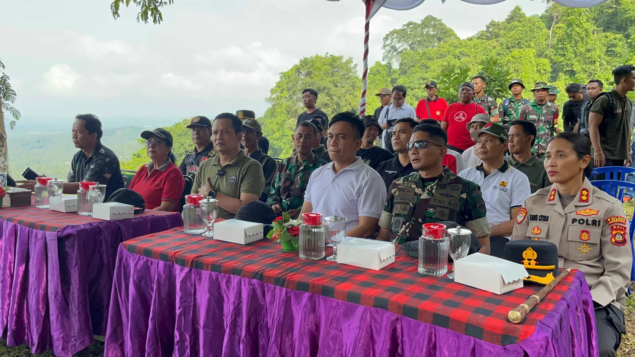 Polres Jembrana Turut Sukseskan Penanaman Pohon Serentak di Delapan Titik, Dukung Program Penghijauan Pemerintah