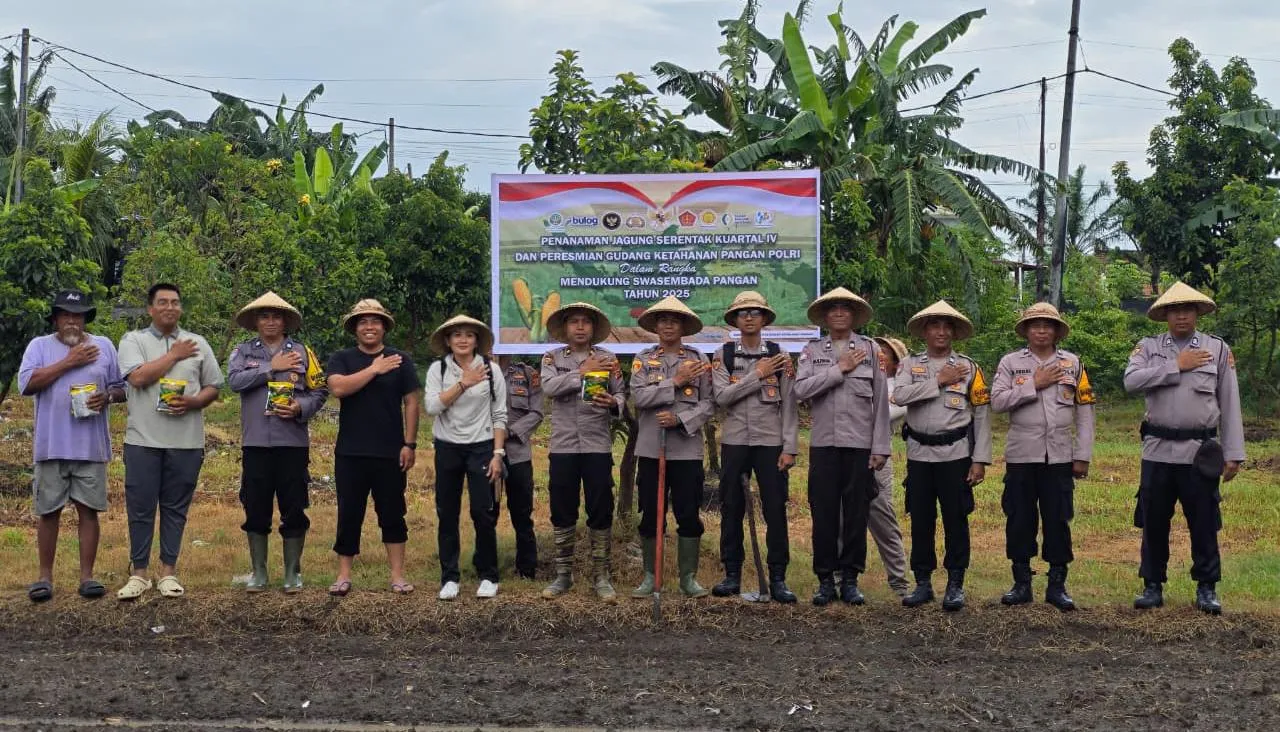 Penanaman Jagung Serentak Kuartal IV di Sanur Kauh, Polresta Denpasar Dukung Swasembada Pangan 2025