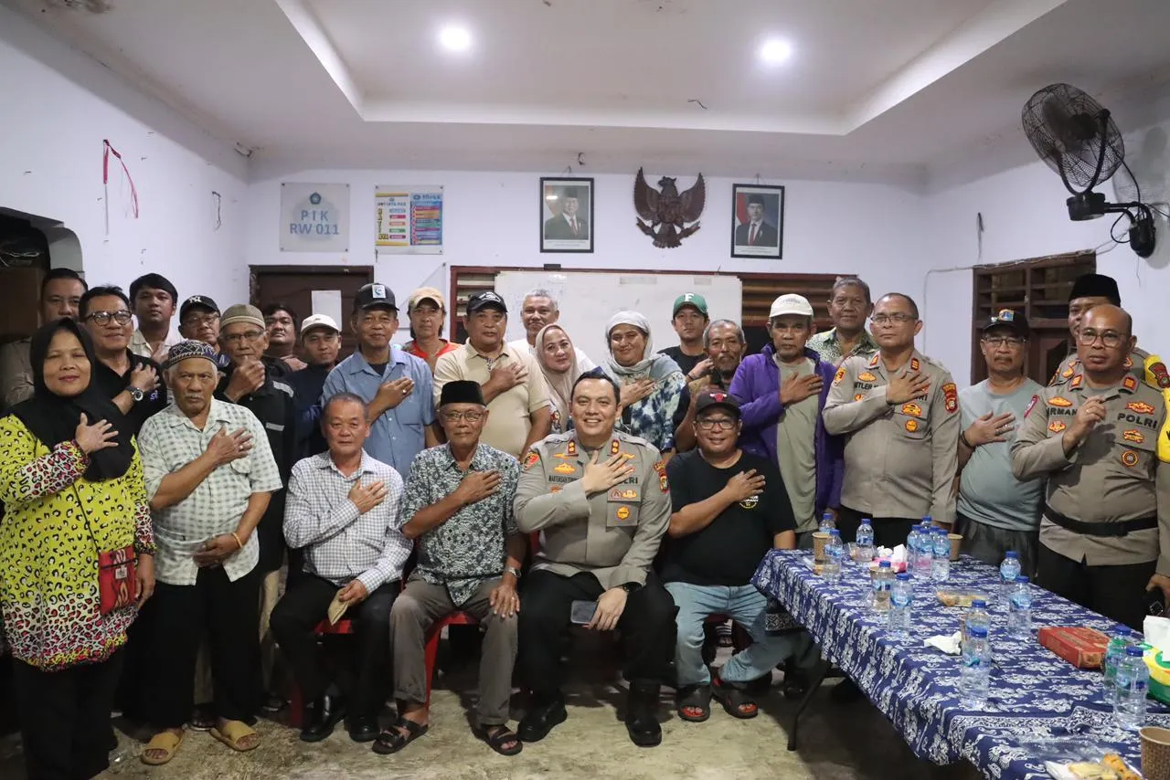 Kapolres Tanjung Priok Kunjungi Satkamling Jaga Lingkungan di Muara Angke, Pererat Sinergi dan Dengar Aspirasi Warga”