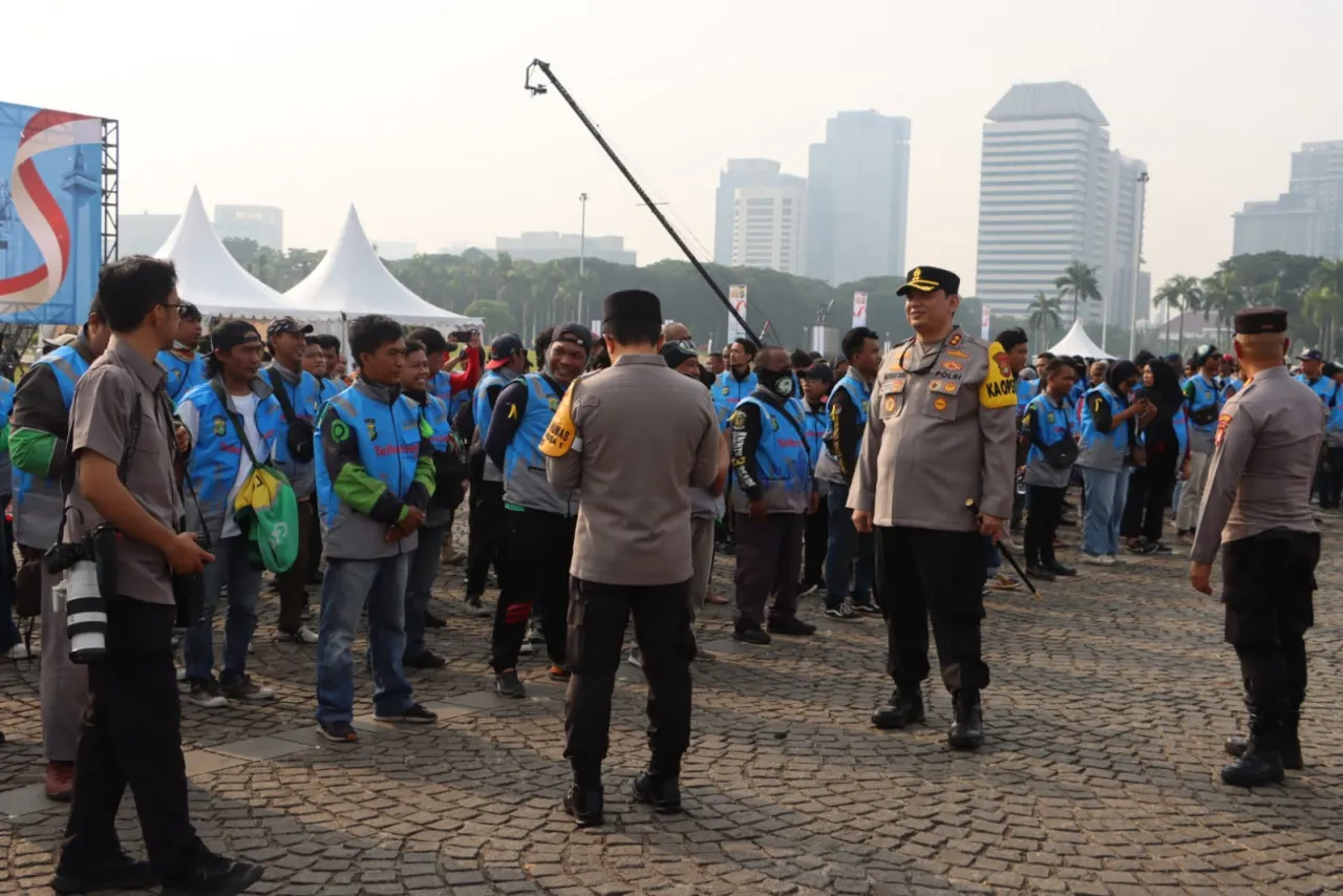 Polres Pelabuhan Tanjung Priok Lepas 250 Ojol Kamtibmas untuk Hadiri Apel di Monas"