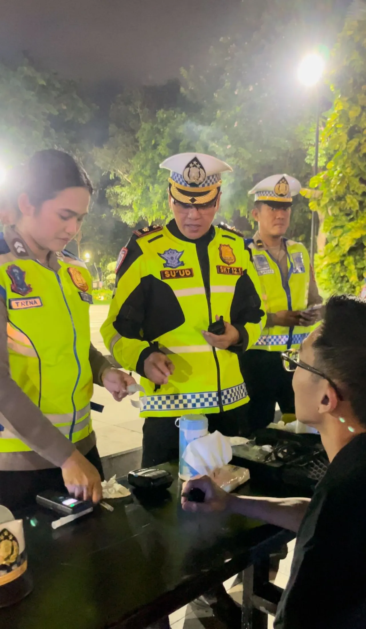 Razia Halloween di Surabaya: Polrestabes Surabaya Temukan Pengemudi Mabuk Usai Pesta Kostum Seram