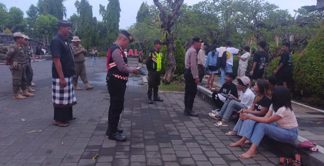 Sinergi Terus Berlanjut, Polsek Dentim dan Instansi Terkait Kawal Kamtibmas di Kawasan Monumen Bajra Sandhi