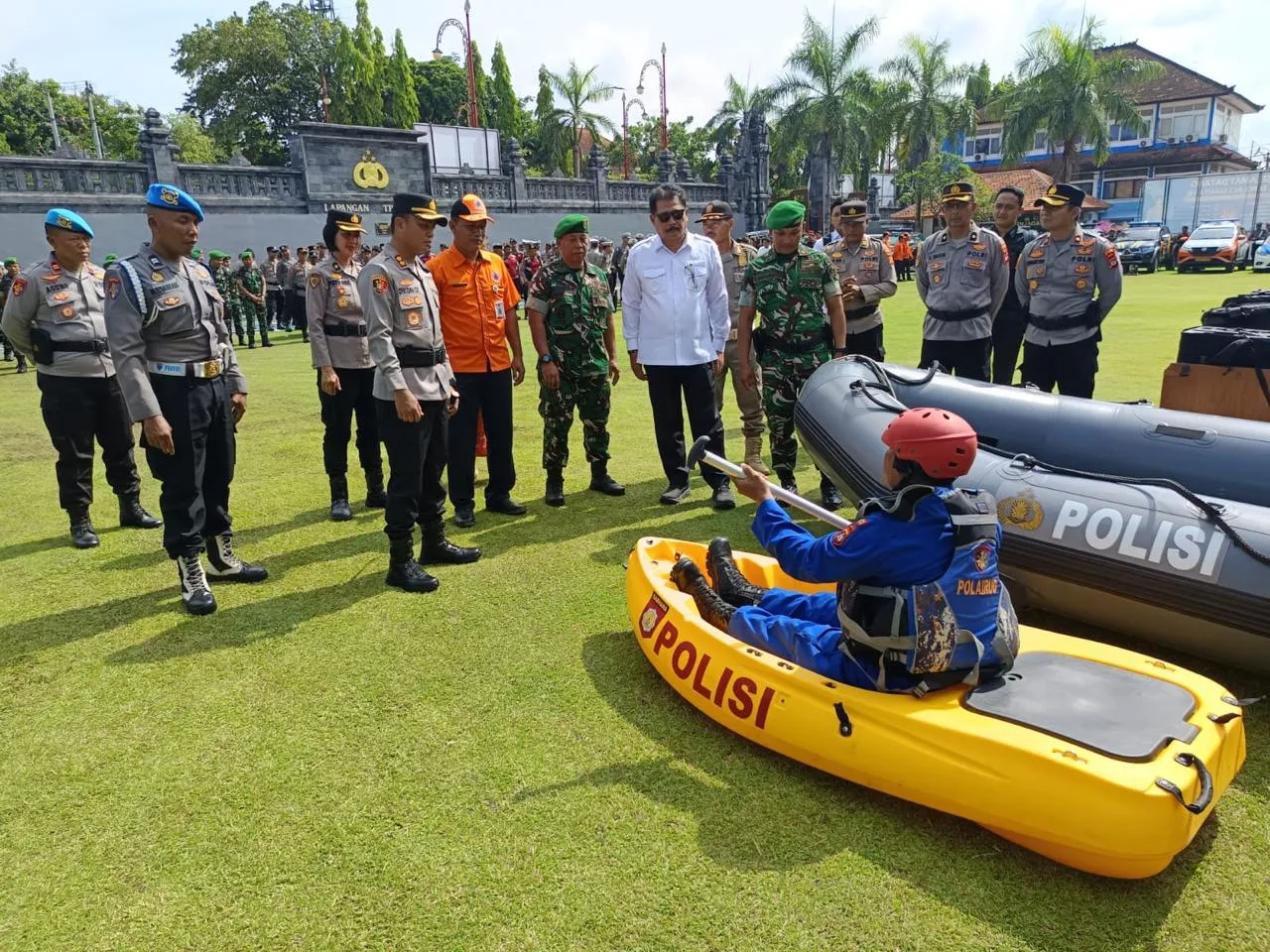 Kodim 1616/Gianyar Tegaskan Komitmen Tanggap Bencana Melalui Apel Kesiapan di Polres Gianyar