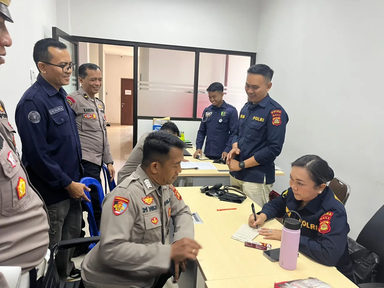 Bid Dokkes Polda Bali Cek Kesehatan Personel Polres Bandara Ngurah Rai