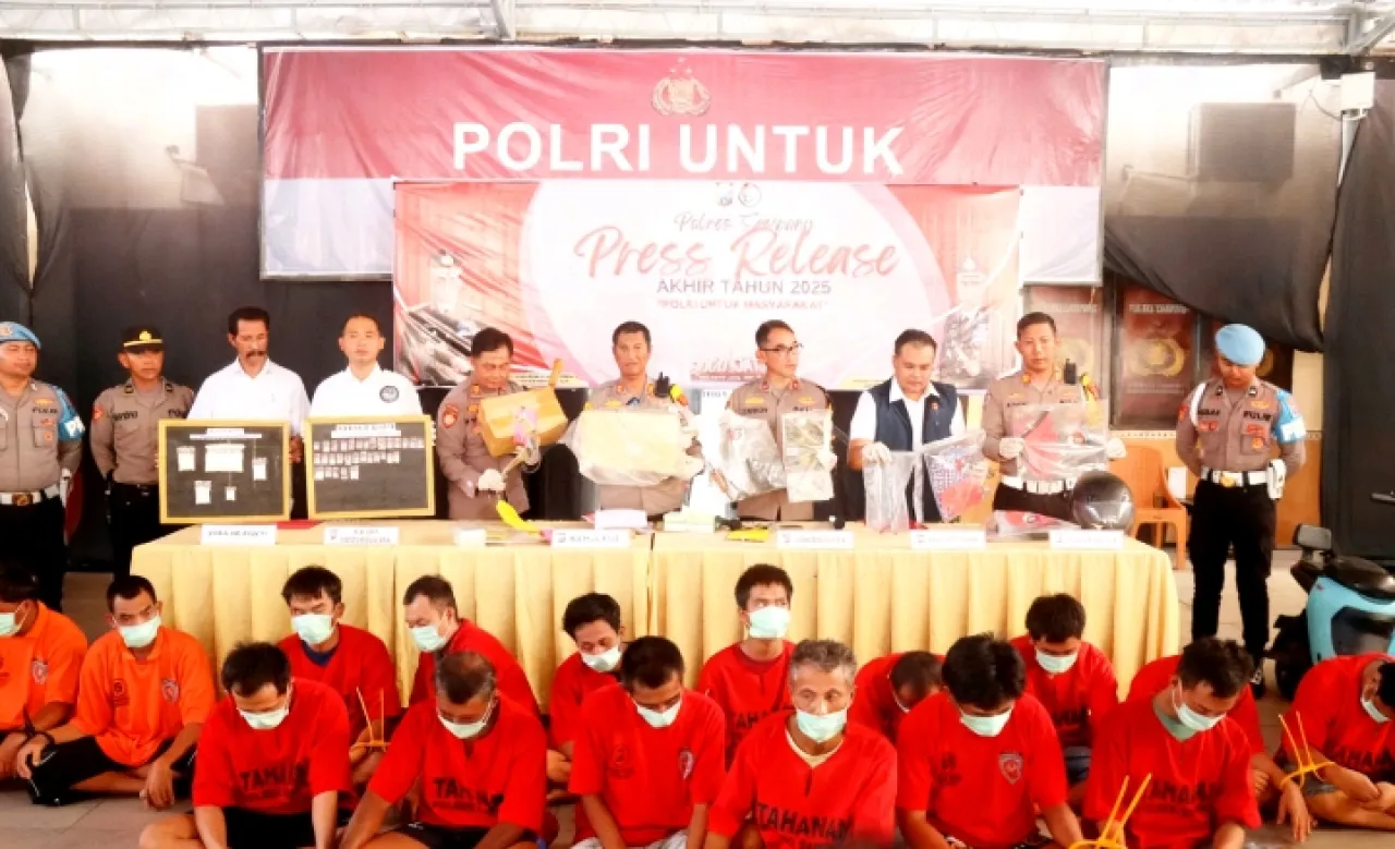 Polres Sampang Sampaikan Capaian Kinerja 2025: Kasus Narkoba Meningkat dan Fatalitas Laka Lantas Jadi Sorotan