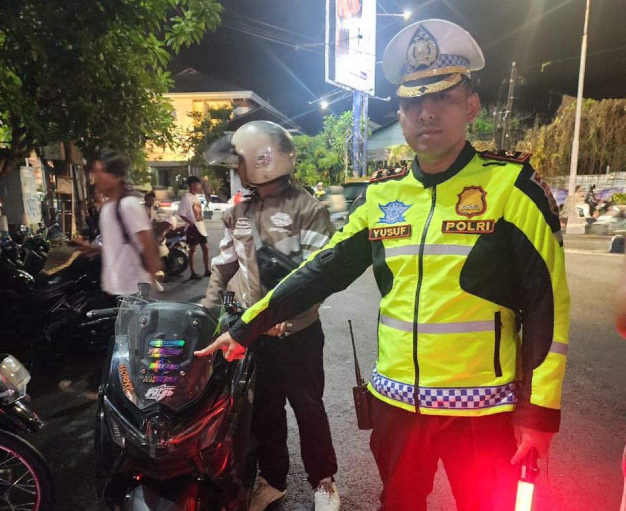 Polresta Denpasar Gelar Patroli Antisipasi Balap Liar di Simpang Imam Bonjol - Sunset Road, Puluhan Pelanggar Ditindak
