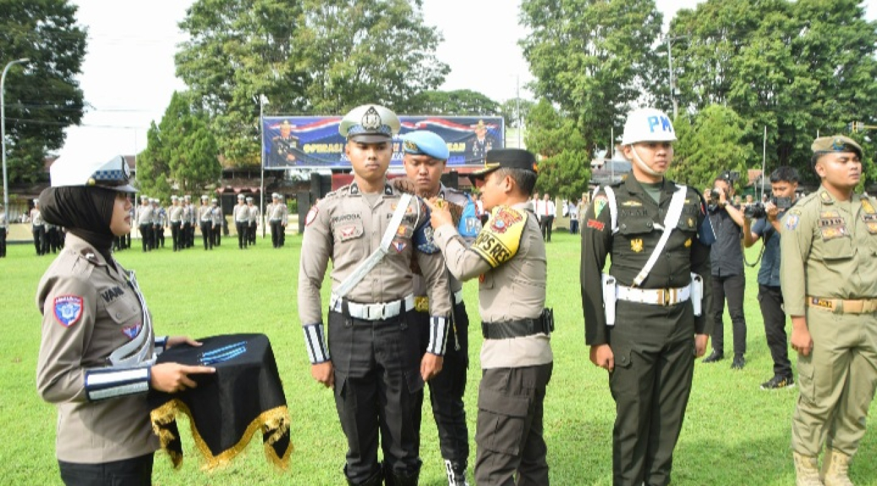 Polres Bondowoso Melaksanakan Apel Gelar Pasukan Operasi Zebra Semeru 2025 
