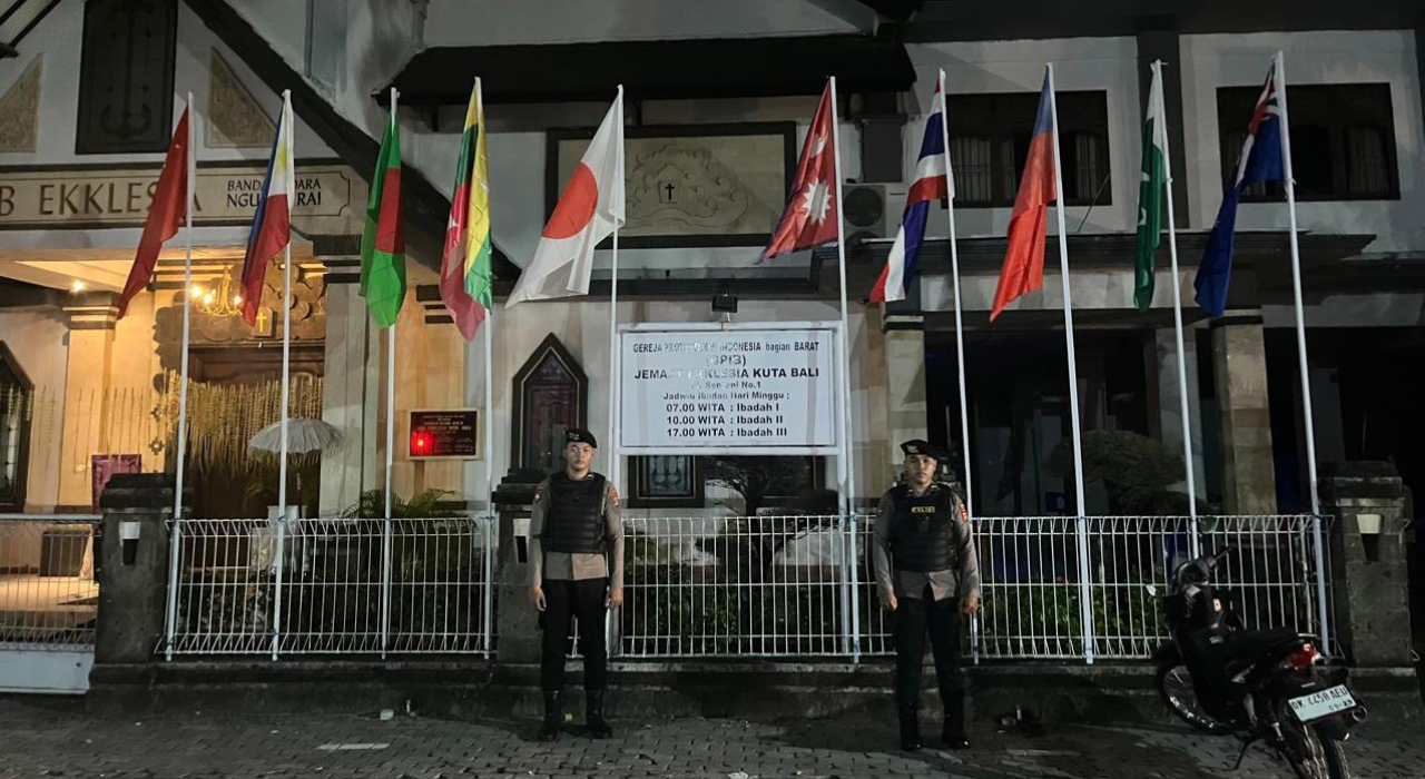 Polres Kawasan Bandara I Gusti Ngurah Rai Laksanakan Patroli Malam Pada Area Strategis