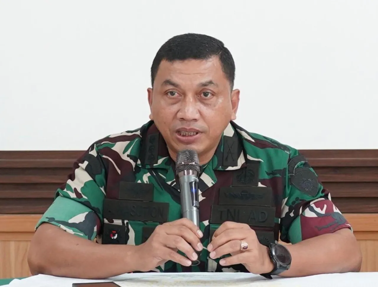 Kodam IX/Udayana Gelar Nobar Kebangsaan Piala Dunia 2026, Pererat Kebersamaan TNI dan Rakyat
