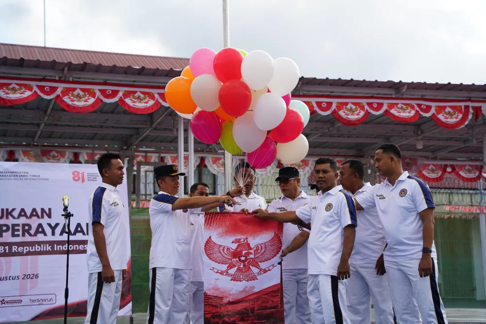 Pelepasan Balon Tandai Dimulainya Semarak HUT RI ke-81 di Lapas Narkotika Pamekasan