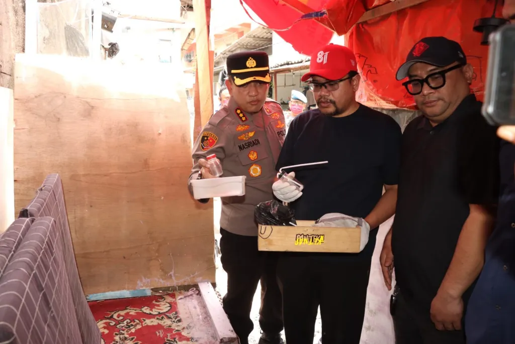 Kapolres Jakbar Kombes Pol Nasriadi Pimpin Penertiban Kampung Ambon, 30 Lapak Diduga Sarang Penyalahgunaan Narkoba