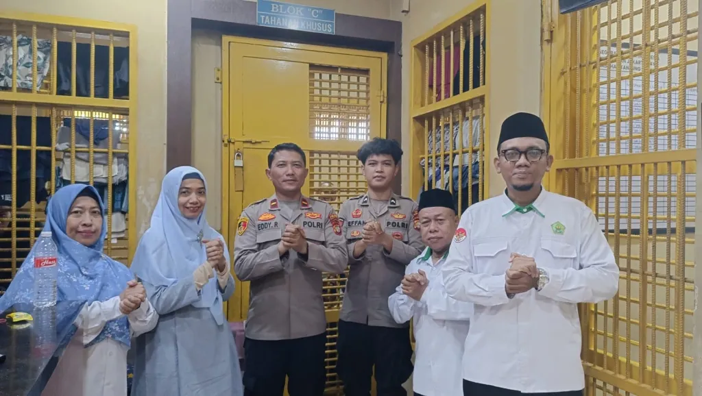 Polres Pelabuhan Tanjung Priok Gelar Pembinaan Rohani Bagi Tahanan, Tanamkan Nilai Keimanan dan Kesadaran Hukum
