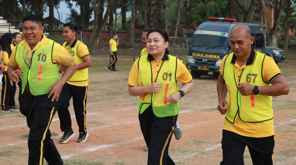 Polres Jembrana Tingkatkan Kebugaran dan Kesiapan Personel melalui Tes Kesamaptaan Jasmani Semester II 2026