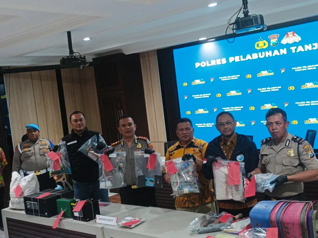 Polres Tanjung Perak Tindak Peredaran Narkoba di Kampung Kunti, 17 Orang Direkomendasikan Rehabilitasi
