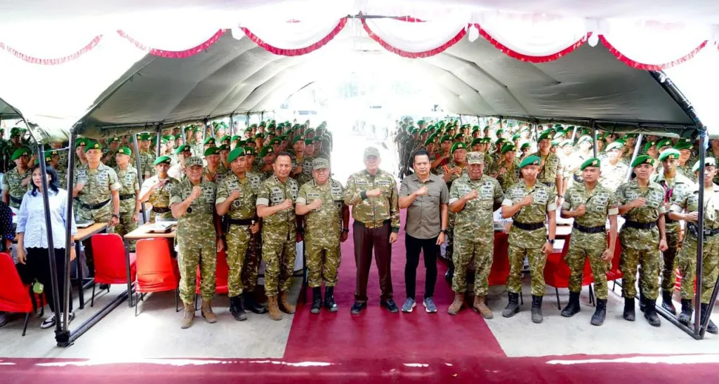 Pangdam IX/Udayana dan Menhan RI Pastikan Kesiapan Prajurit Yonif TP 928/BSY