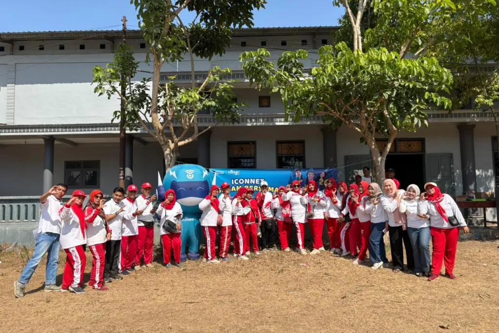 Senam Bersama ICONNET di Talangsuko, PLN Icon Plus Jatim Perkuat Kedekatan dengan Warga Turen Malang