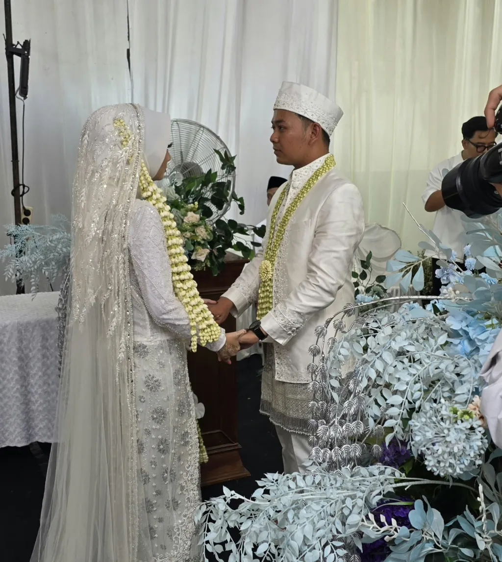 AKH Nur Hidayat Lepas Masa Lanjang Nikahi Gadis Banyuwangi, Ini Pesan Kedua Orang Tua