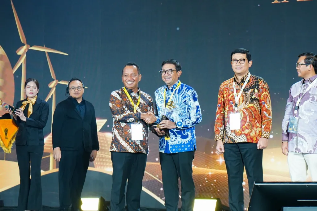 Semangat Hari Sumpah Pemuda, PLN Group Raih Dua Penghargaan Energi Subroto 2026
