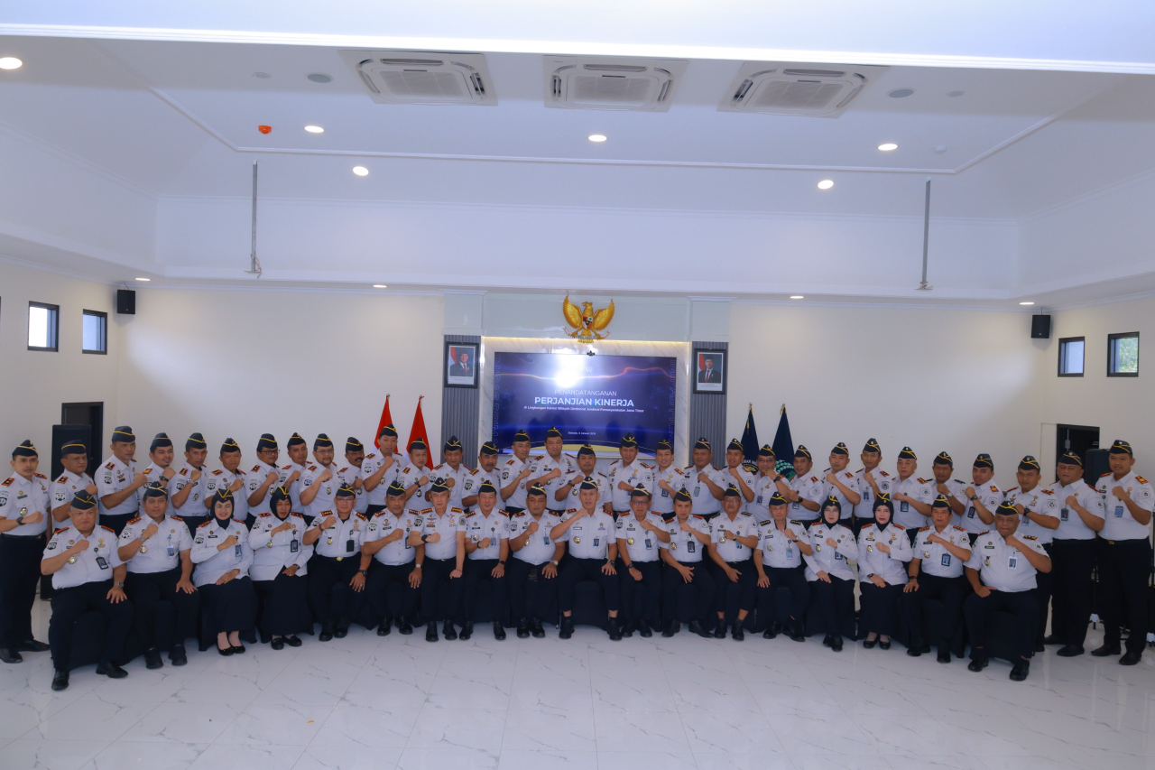 Perkuat Komitmen Kinerja, Kalapas I Madiun Ikuti Penandatanganan Perjanjian Kinerja 2026 dan Tes Urine Kanwil Ditjenpas