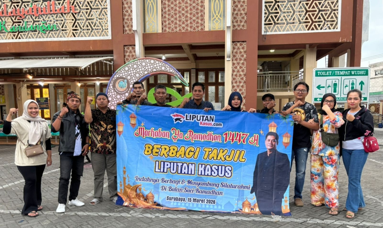Aksi Sosial Ramadan, Media Liputan Kasus Bagikan 500 Takjil untuk Pengendara
